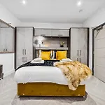 Apartment Casa Pinto Luxe & Comfy 3br House With Private Or Full-house By Altoluxo Short Lets & Serviced