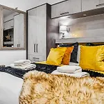 Casa Pinto Luxe & Comfy 3br House With Private Or Full-house By Altoluxo Short Lets & Serviced