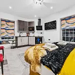Apartamento Casa Pinto Luxe & Comfy 3br House With Private Or Full-house By Altoluxo Short Lets & Serviced