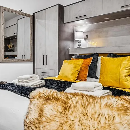 Casa Pinto Luxe & Comfy 3br House With Private Or Full-house By Altoluxo Short Lets & Serviced