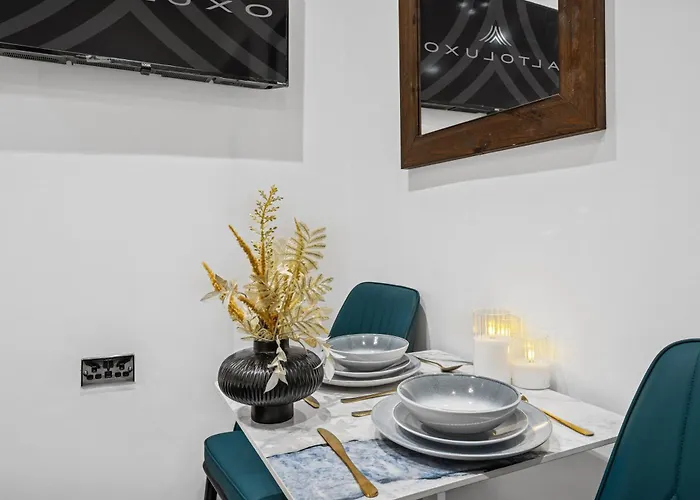 Casa Pinto Luxe & Comfy 3br House With Private Or Full-house By Altoluxo Short Lets & Serviced Apartament *