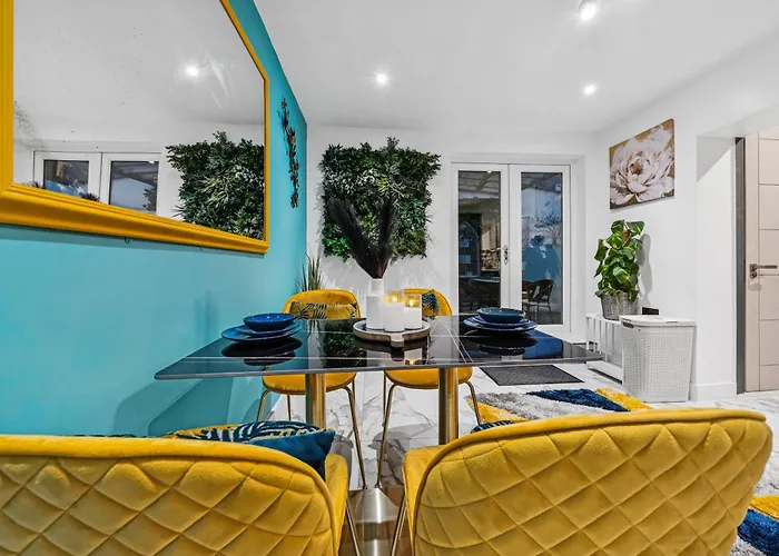 Casa Pinto Luxe & Comfy 3br House With Private Or Full-house By Altoluxo Short Lets & Serviced Apartament