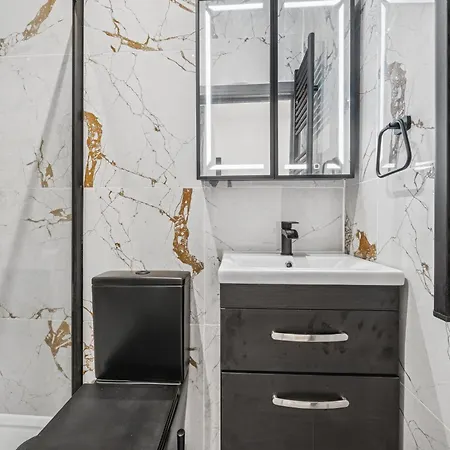 Casa Pinto Luxe & Comfy 3br House With Private Or Full-house By Altoluxo Short Lets & Serviced Apartmán